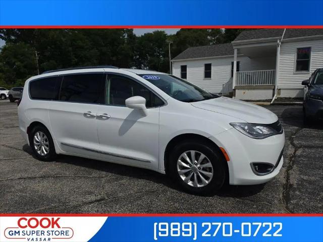 2019 Chrysler Pacifica Touring L for sale in Vassar, MI