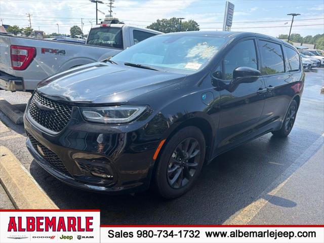 2024 Chrysler Pacifica Hybrid S Appearance Pkg for sale in Albemarle, NC