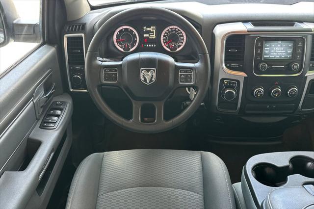 2017 Ram 1500 SLT Quad Cab 4x2 64 Box
