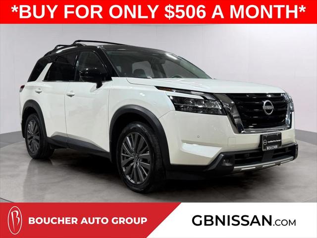 2024 Nissan Pathfinder SL 4WD for sale in Greenfield, WI