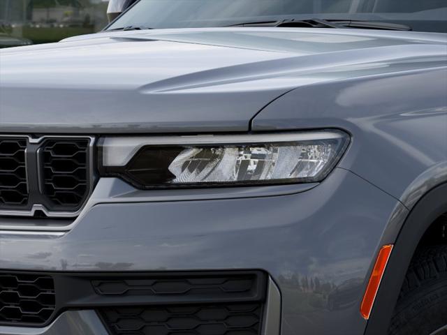 New 2027 Sting-Gray Clear-Coat Paint Jeep Laredo Altitude image 36