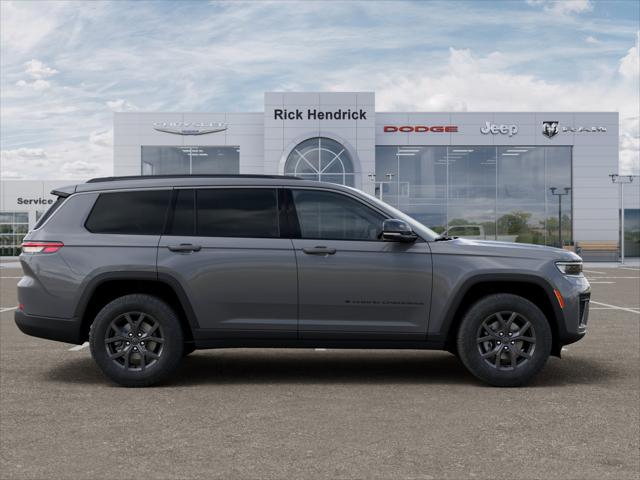 New 2027 Sting-Gray Clear-Coat Paint Jeep Laredo Altitude image 47
