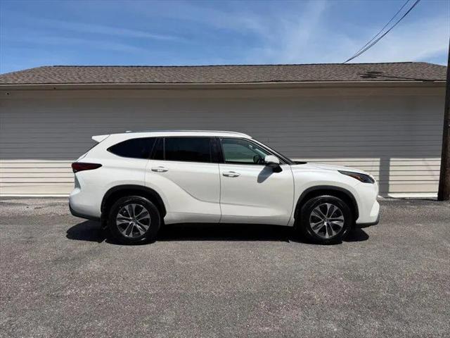2021 Toyota Highlander Hybrid XLE for sale in Nashville, TN