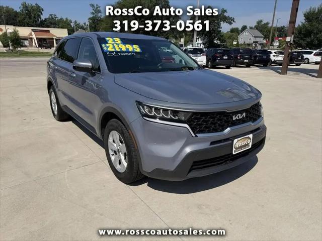 2023 Kia Sorento LX for sale in Cedar Rapids, IA