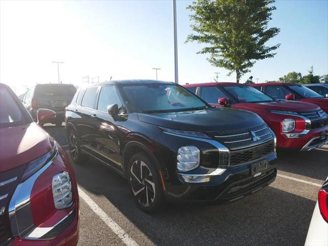 2024 Mitsubishi Outlander SE 2.5 S-AWC for sale in Brooklyn Center, MN