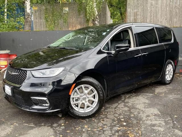 2024 Chrysler Pacifica Touring L for sale in Portland, OR