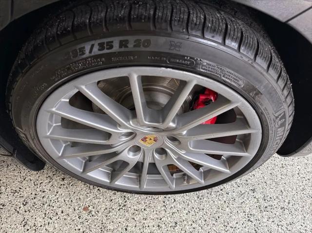2014 Porsche Panamera Turbo Executive
