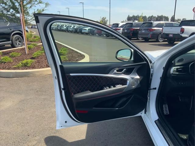 2022 Genesis G70 3.3T RWD