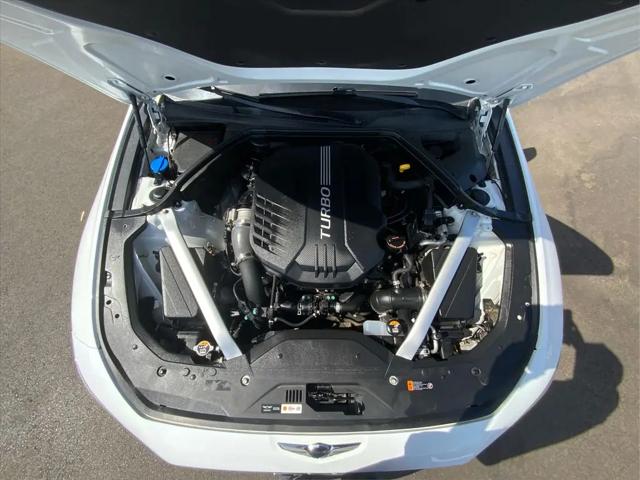 2022 Genesis G70 3.3T RWD