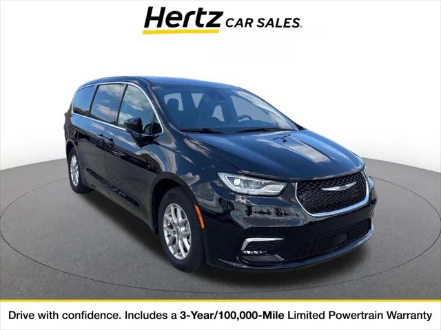 2025 Chrysler Pacifica Select for sale in Des Plaines, IL