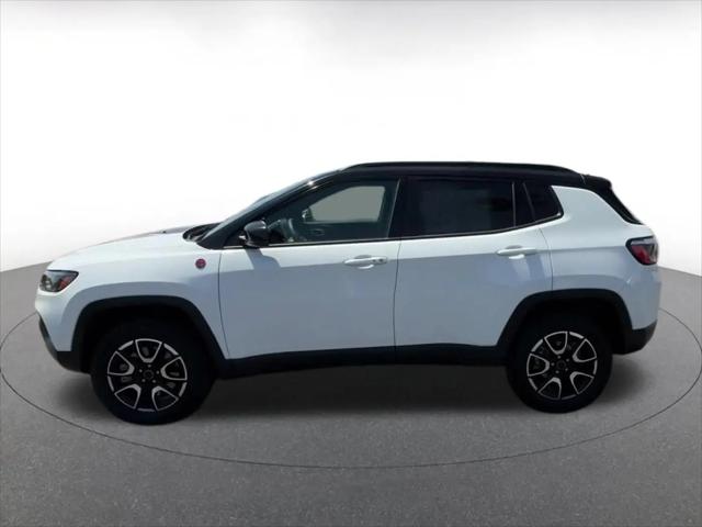 2025 Jeep Compass Trailhawk 4x4