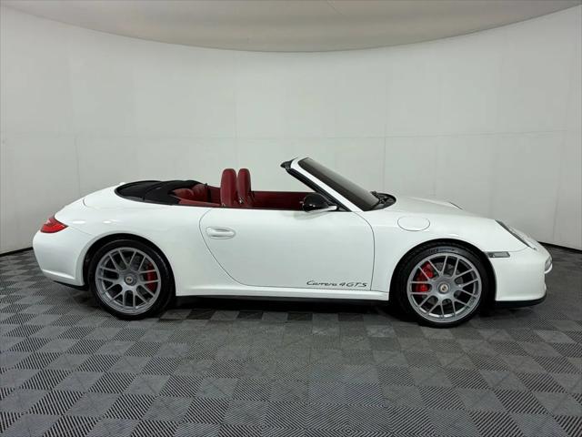 2012 Porsche 911 Carrera 4 GTS
