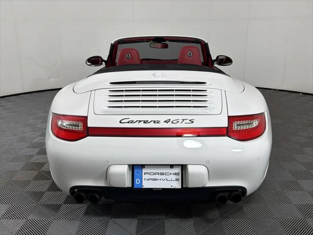 2012 Porsche 911 Carrera 4 GTS