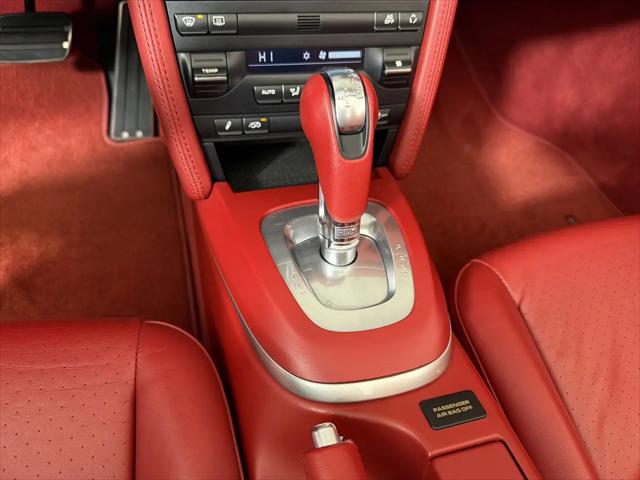 2012 Porsche 911 Carrera 4 GTS