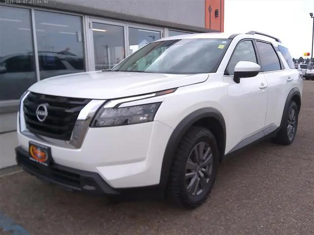 2025 Nissan Pathfinder SV 4WD for sale in Bismarck, ND