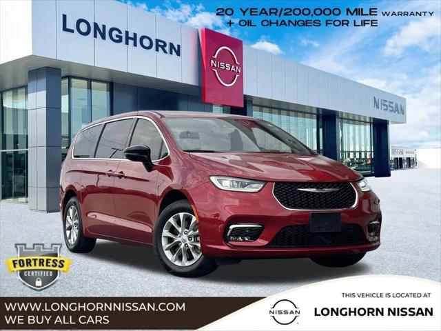 2025 Chrysler Pacifica Select for sale in Bedford, TX