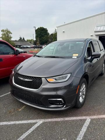 2023 Chrysler Pacifica Touring L for sale in Hillsboro, OR