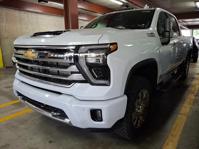 2026 Chevrolet Silverado 2500HD Crew Cab, Standard Bed, High Country, 4WD for sale in Englewood, NJ