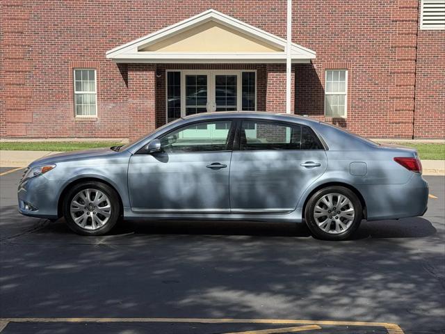 2012 Toyota Avalon Base