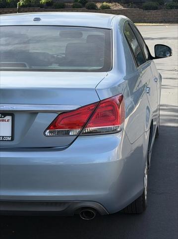 2012 Toyota Avalon Base