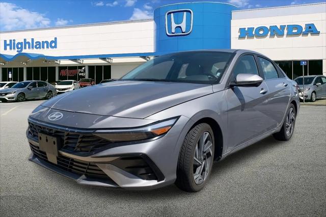 2024 Hyundai Elantra Limited for sale in Highland, IN