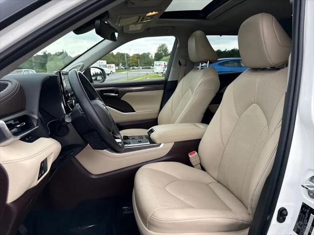 2021 Toyota Highlander Hybrid Limited