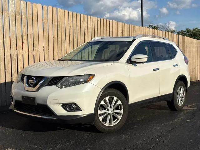 2016 Nissan Rogue SV for sale in Addison, IL