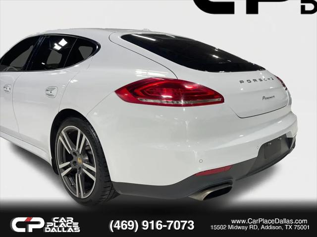 2015 Porsche Panamera 2