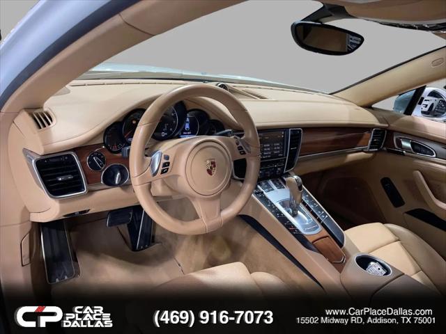 2015 Porsche Panamera 2