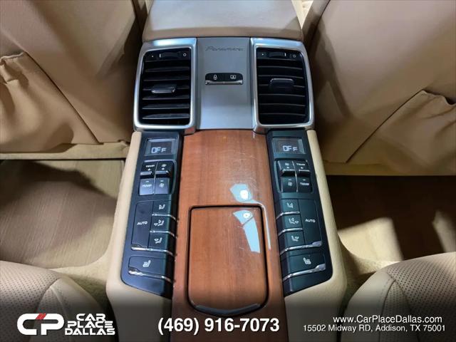 2015 Porsche Panamera 2