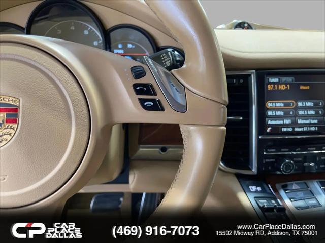 2015 Porsche Panamera 2