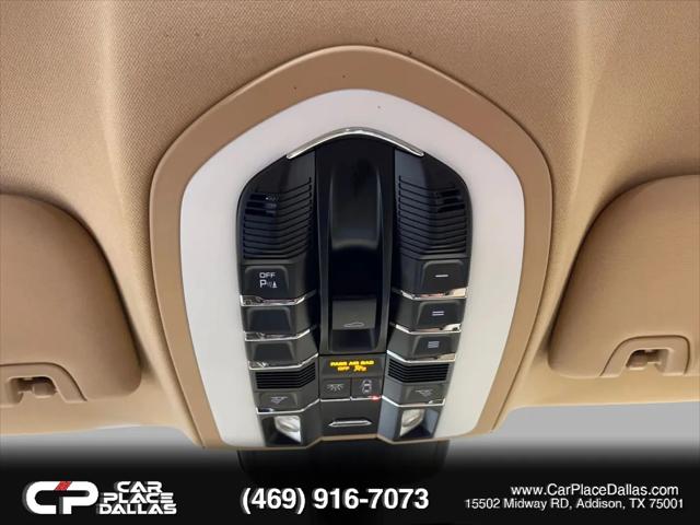 2015 Porsche Panamera 2