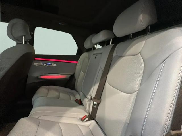 2027 Genesis GV70 2.5T Advanced