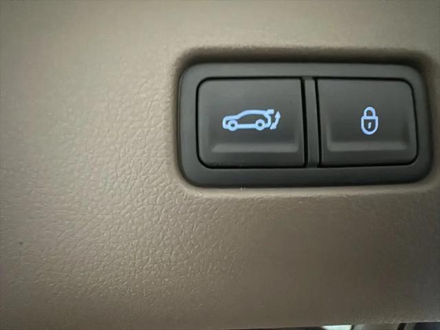 2027 Genesis GV70 2.5T Advanced