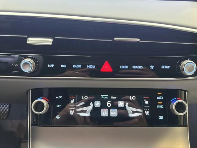 2027 Genesis GV70 2.5T Advanced