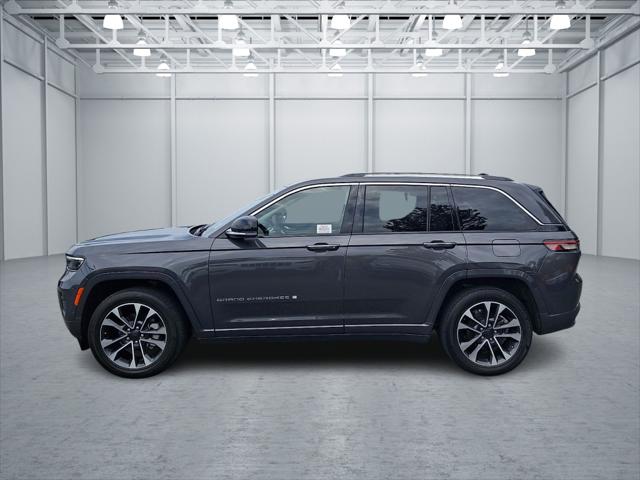2023 Jeep Grand Cherokee Overland 4x4 2023 Jeep Grand Cherokee Overland 4x4