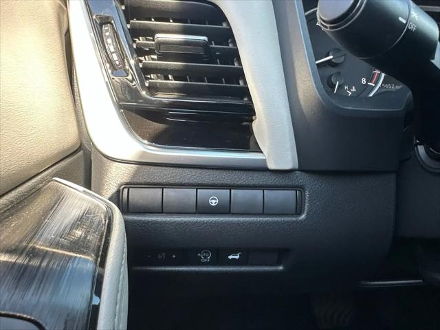 2023 Nissan Rogue SL Intelligent AWD