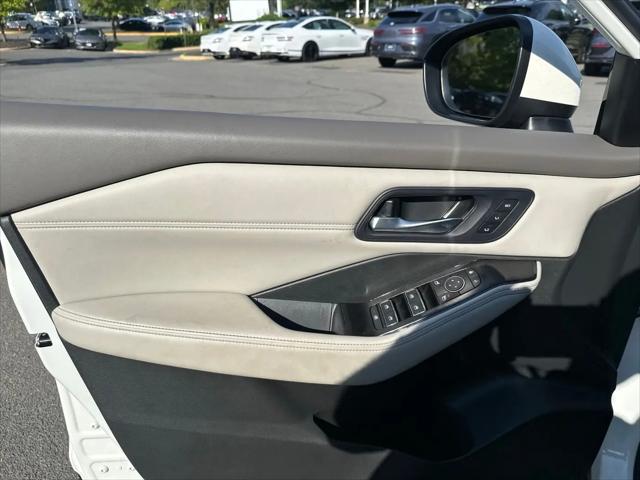 2023 Nissan Rogue SL Intelligent AWD