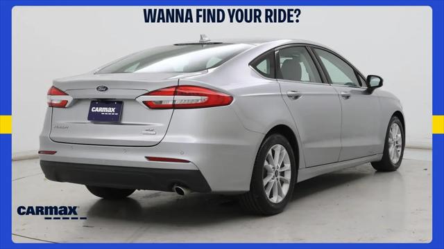 2020 Ford Fusion SE