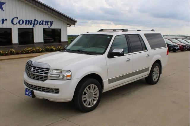 2012 Lincoln Navigator L Base for sale in CRESCO, IA