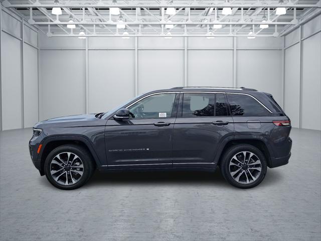 2023 Jeep Grand Cherokee Overland 4x4 2023 Jeep Grand Cherokee Overland 4x4
