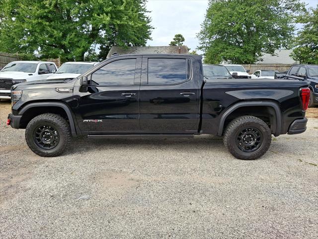 2024 GMC Sierra 1500 4WD Crew Cab Short Box AT4X 2024 GMC Sierra 1500 4WD Crew Cab Short Box AT4X