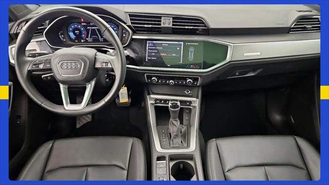 2025 Audi Q3 Premium 45 TFSI S line quattro Tiptronic