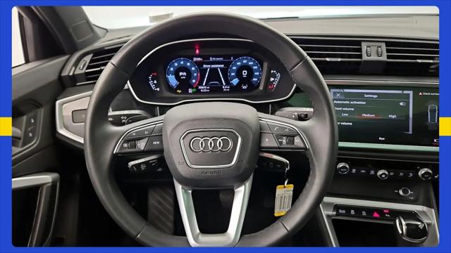 2025 Audi Q3 Premium 45 TFSI S line quattro Tiptronic