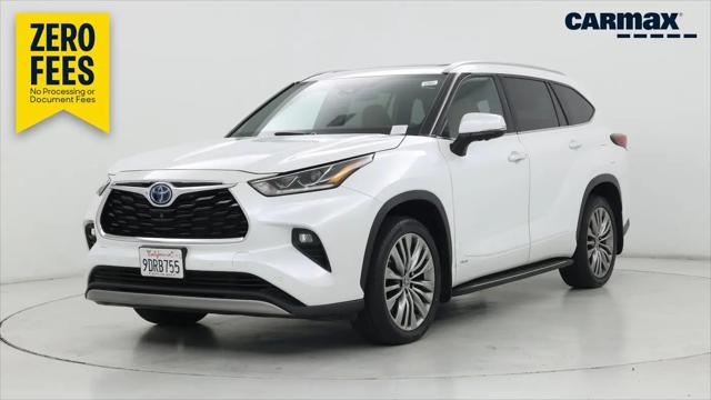 2023 Toyota Highlander Hybrid Platinum