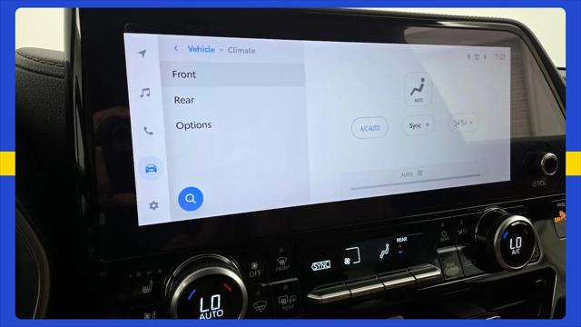 2023 Toyota Highlander Hybrid Platinum