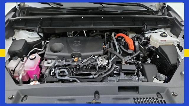 2023 Toyota Highlander Hybrid Platinum