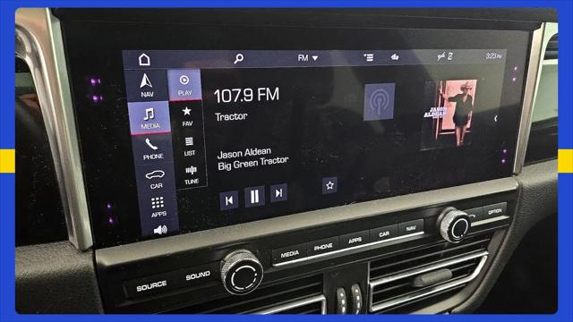 2021 Porsche Macan Macan