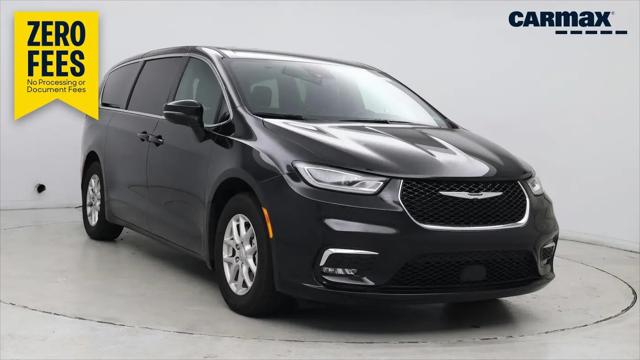2025 Chrysler Pacifica Select for sale in Raleigh, NC
