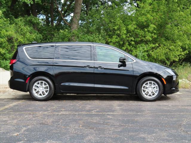 2027 Chrysler Pacifica PACIFICA SELECT 2027 Chrysler Pacifica PACIFICA SELECT
